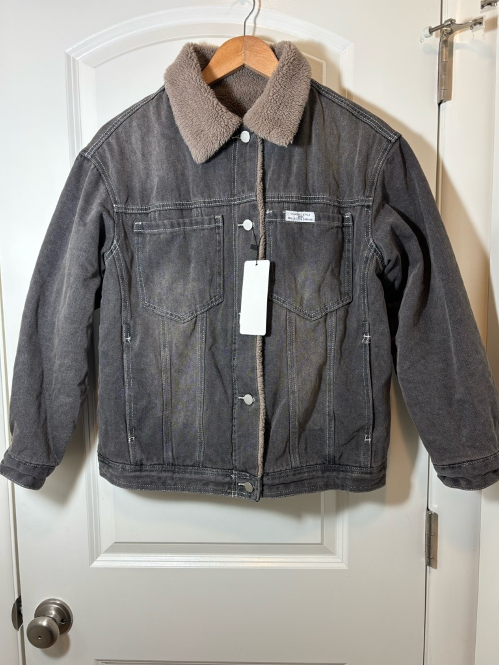 Dazy Women's Gray Jean Jacket with Shearling Trim #293